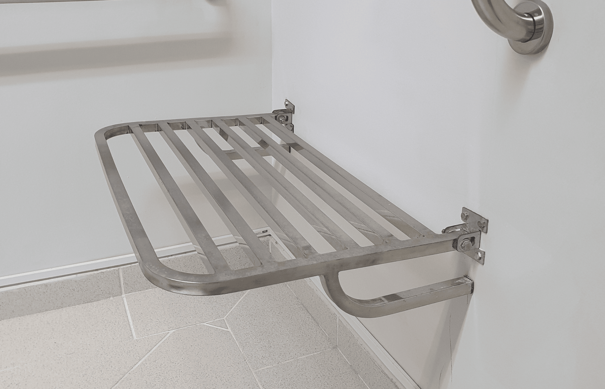 banco-de-inox-articulado-4