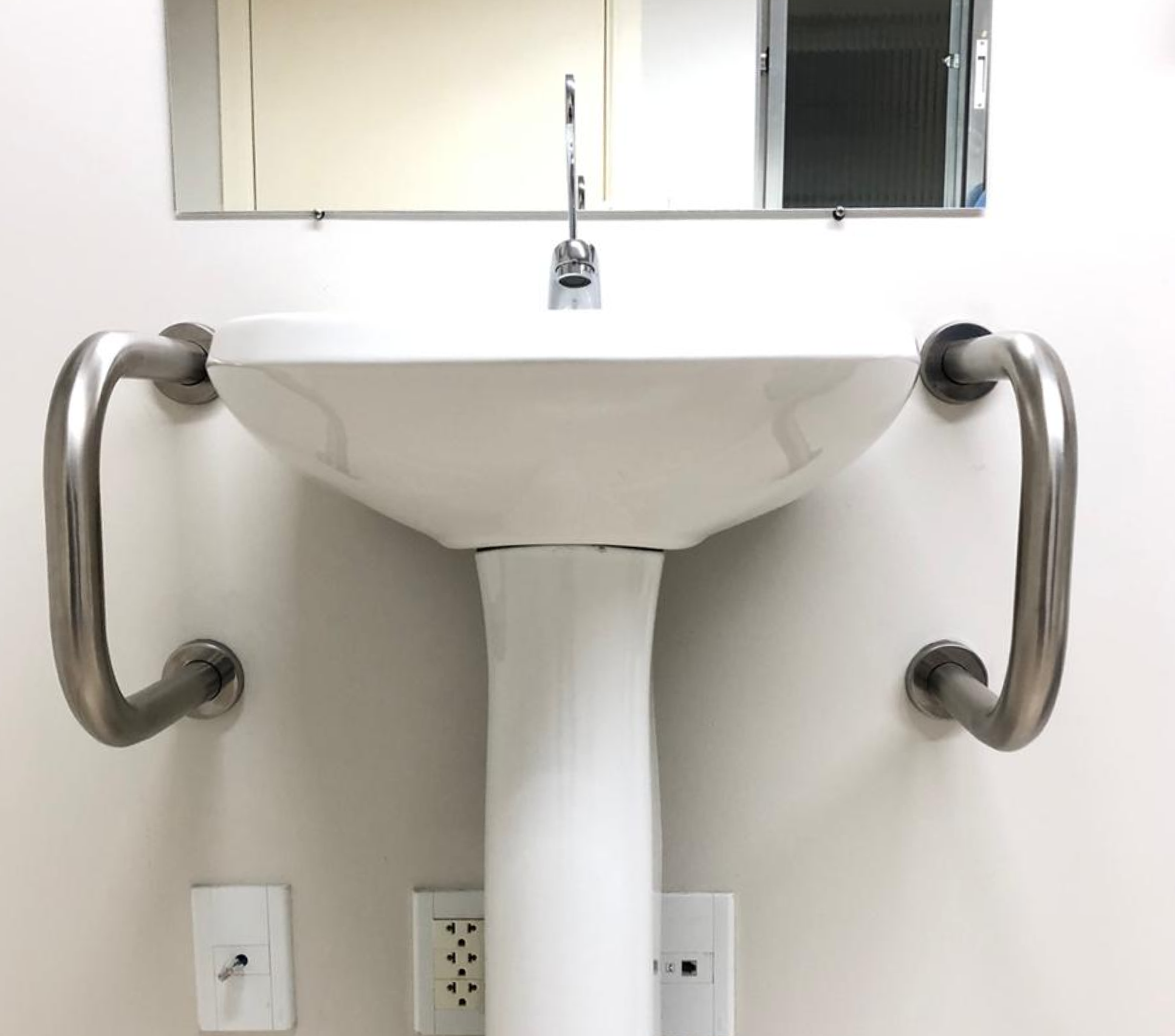 barra-de-apoio-em-inox-suporte-lateral-3